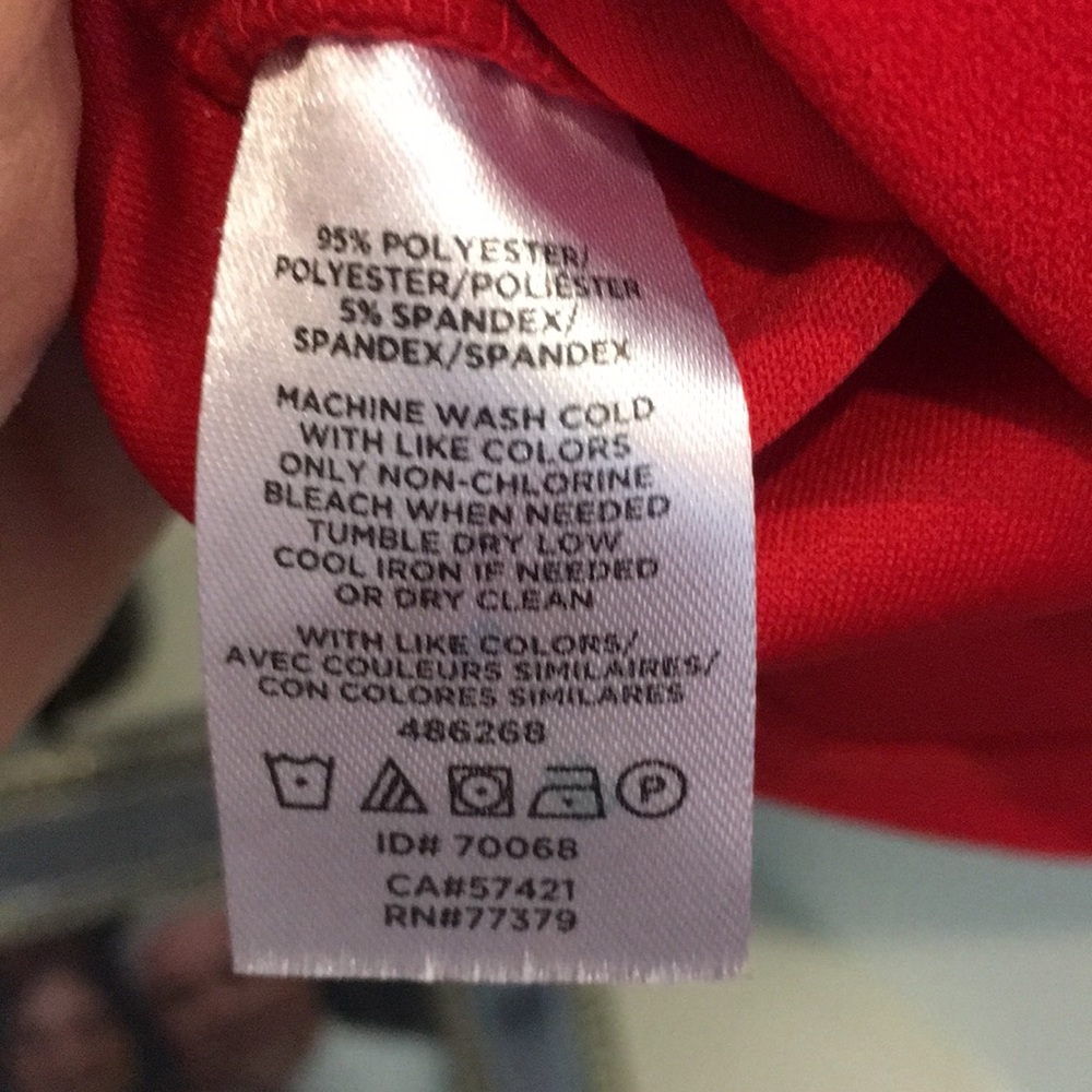 Ann Taylor Red Top - Picture 8 of 8